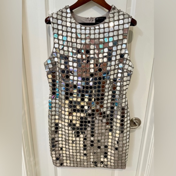 ASOS Design Silver Bead and Mirror Sequin Cocktail Dress Size 12 GORGEOUS - Picture 3 of 13